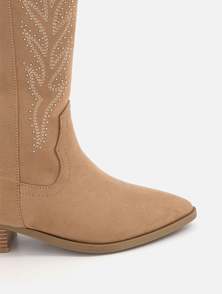 Knee high 2025 boots woolworths